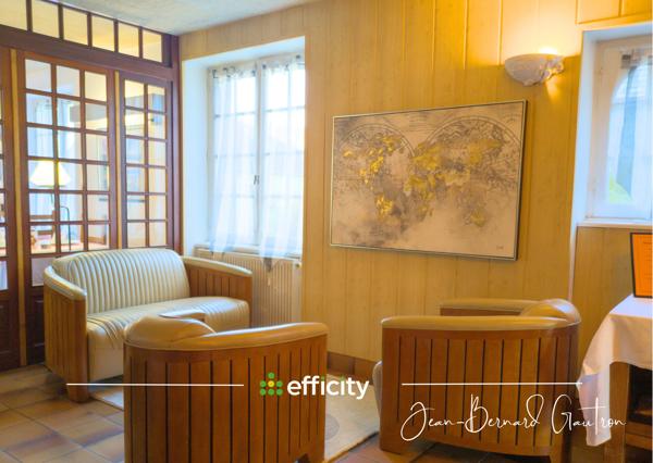 Local Commercial
         32 pièces
        - 1056 m² Exclusivité 546 000 € *