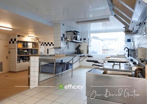 Local Commercial
         32 pièces
        - 1056 m² Exclusivité 546 000 € *