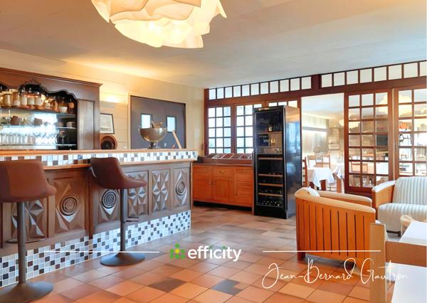Local Commercial
         32 pièces
        - 1056 m² Exclusivité 546 000 € *