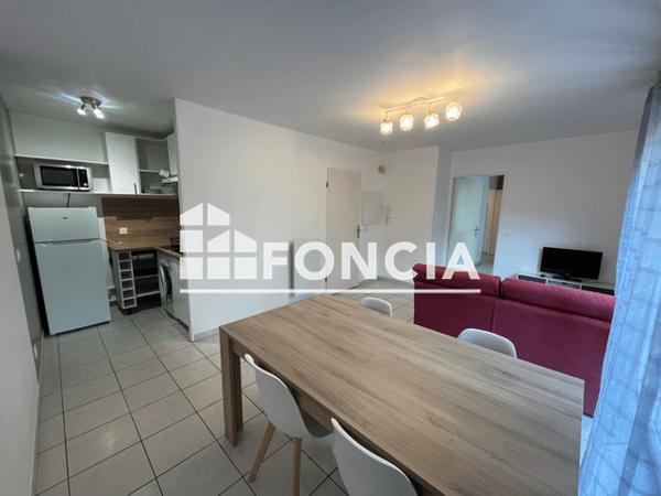 Location Appartement meublé 2 pièces 40.5 m² - 9 RUE BACHARETIE Perigueux 24000