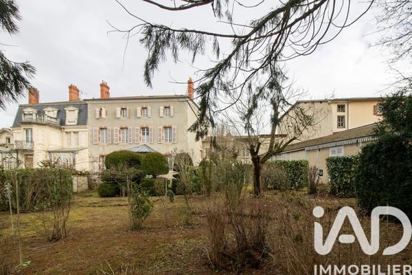 Maison à vendre 11 pièces 345 m² Ambert