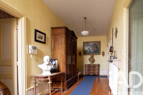 Maison à vendre 11 pièces 345 m² Ambert