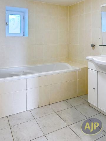 Location maison La Chapelle Glain : 600 € - AJP Immobilier Châteaubriant