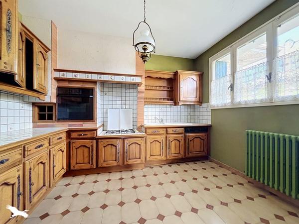 Maison à vendre 139 900 € Mansle 6 p 153 m² DPE F