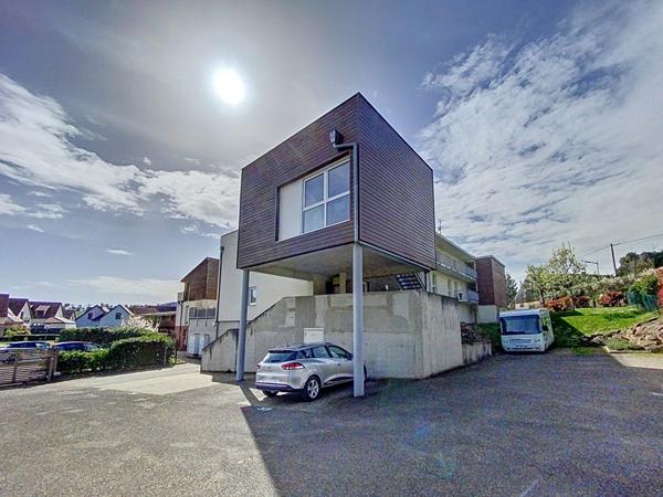 Boersch - Splendide Et Atypique 3p Boersch