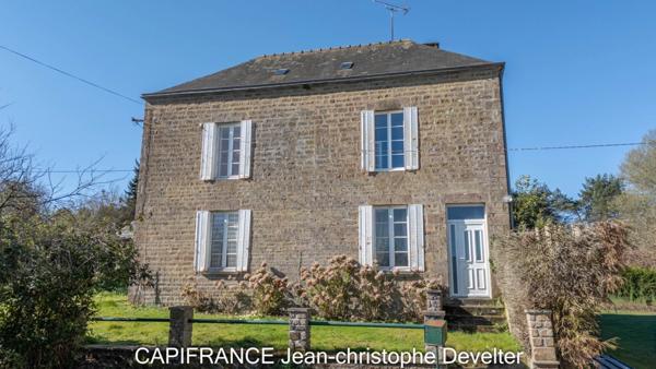Maison à vendre GORRON (53) maison en pierre 2 chambres sur terrain de 1828 m2