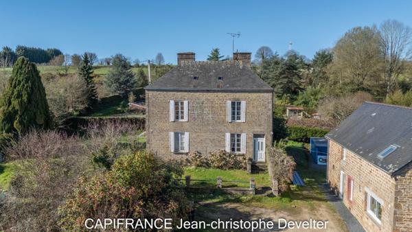 Maison à vendre GORRON (53) maison en pierre 2 chambres sur terrain de 1828 m2