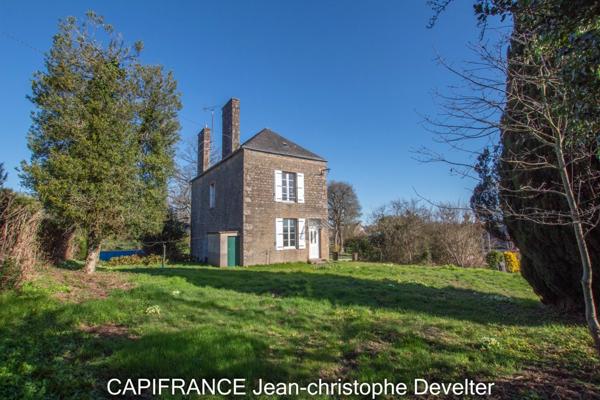 Maison à vendre GORRON (53) maison en pierre 2 chambres sur terrain de 1828 m2