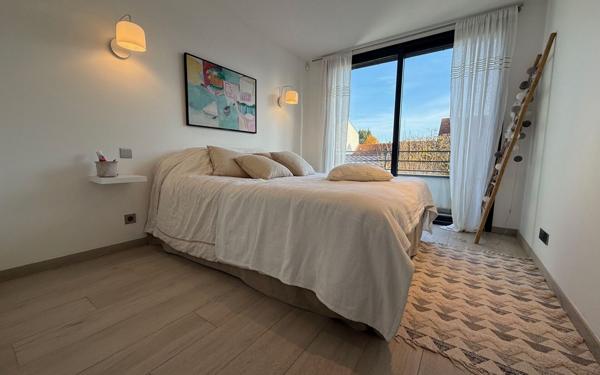 Maison à vendre    6 pièces • 167 m2 Ormesson-sur-Marne