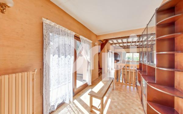 Maison à vendre    7 pièces •  Bougival