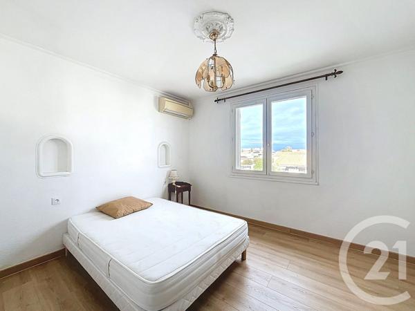 Maison à vendre  10 pièces - 210 m2 MAUGUIO CARNON - 34