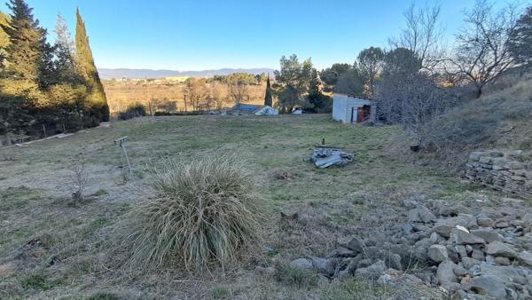 Terrain  Constructible 500m2  - Vue dégagée - Rieux Minervois 42000