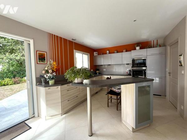 SAUTRON HYPER-CENTRE – MAISON PLAIN-PIED 106 M² – DPE A – 3 CHAMBRES – GARAGE