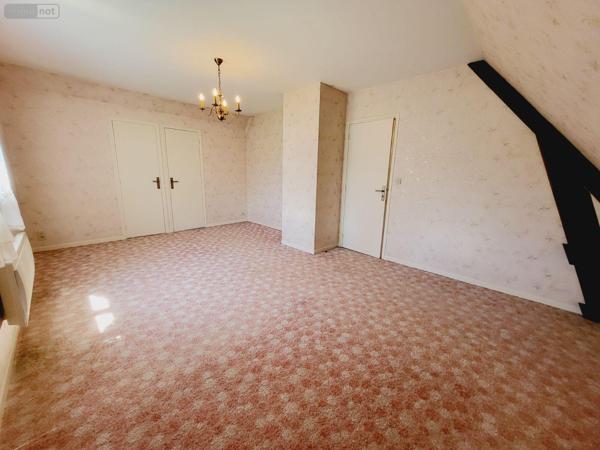 Maison individuelle à vendre à Ussel en Corrèze (19200), ref : UM 1225