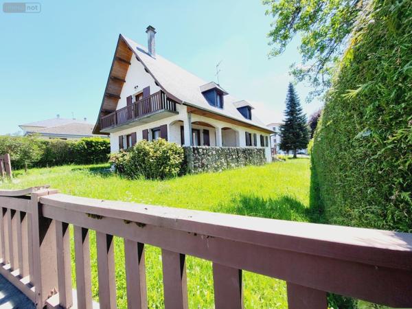 Maison individuelle à vendre à Ussel en Corrèze (19200), ref : UM 1225