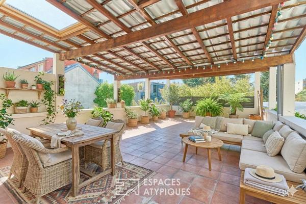 Maison ancienne aux volumes hors norme, à réinventer, au coeur du centre-ville