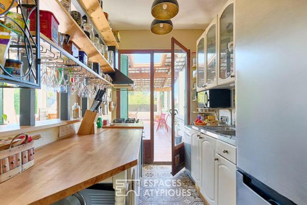 Maison ancienne aux volumes hors norme, à réinventer, au coeur du centre-ville