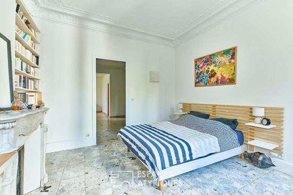 Maison ancienne aux volumes hors norme, à réinventer, au coeur du centre-ville