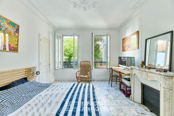 Maison ancienne aux volumes hors norme, à réinventer, au coeur du centre-ville