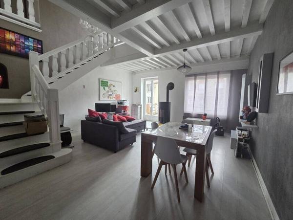 Appartement 5 pièces                                        - 69590 Saint-Symphorien-sur-Coise Réf : 12979