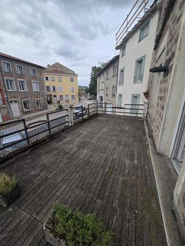Appartement 5 pièces                                        - 69590 Saint-Symphorien-sur-Coise Réf : 12979