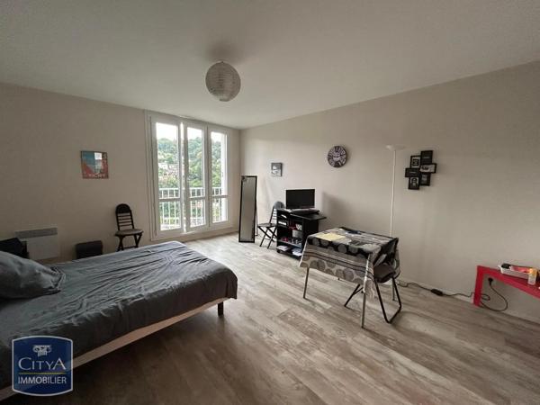 Appartement à louer 1 pièce 40.02m² Tulle (19000)