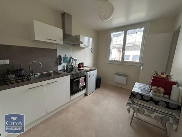Appartement à louer 1 pièce 40.02m² Tulle (19000)