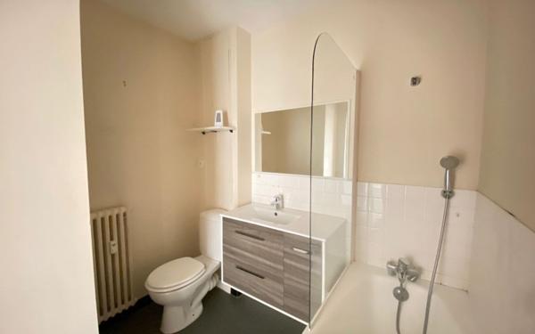 Appartement à louer    1 pièce •  Limoges