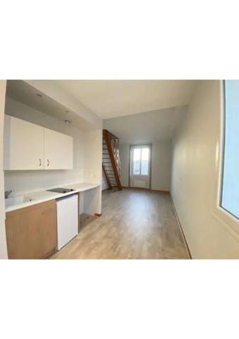 STUDIO A LOUER - VILLEURBANNE Croix-Luizet-Est 34.38 m 2 759 € charges comprises par mois