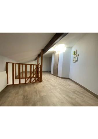 STUDIO A LOUER - VILLEURBANNE Croix-Luizet-Est 34.38 m 2 759 € charges comprises par mois