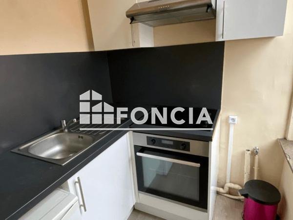 Location Appartement 2 pièces 39.57 m² - 136 RUE D'ARTOIS Lille 59000