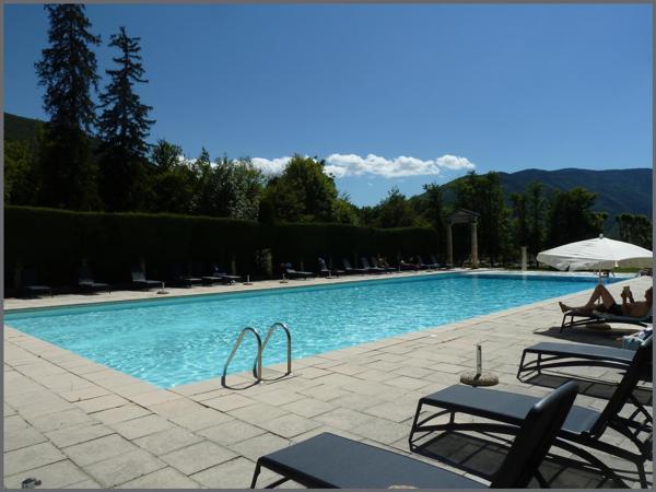 Beau studio 1 pièce 30 m² à Montbrun les Bains