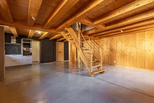 Appartement rénové, 110m², 3 Ch, cave, Ornans