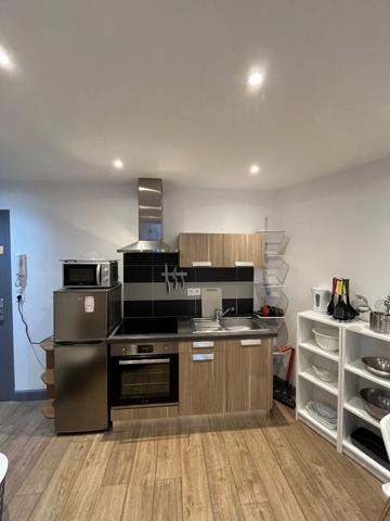 A louer T1 meublé 21 m2 Hypercentre