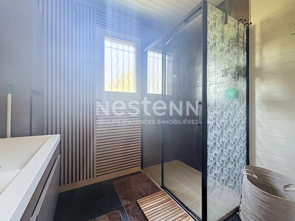 Maison ossature bois à vendre Noailles : 85 m2 habitable - 3 chambres - Triple Garage - Terrain arboré avec goût 1 200m2 - Vue imprenable