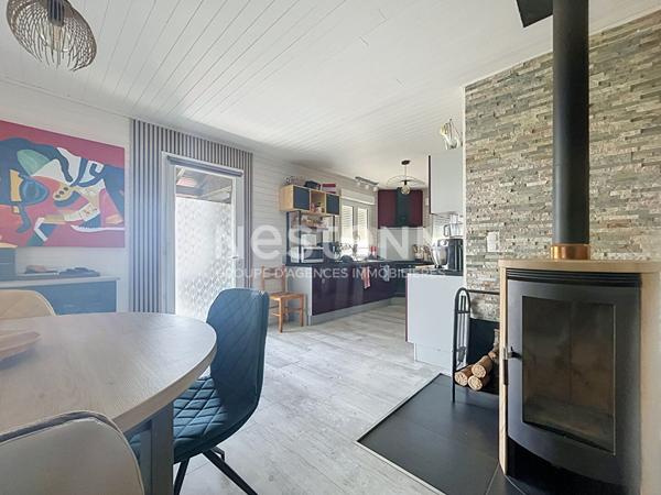 Maison ossature bois à vendre Noailles : 85 m2 habitable - 3 chambres - Triple Garage - Terrain arboré avec goût 1 200m2 - Vue imprenable