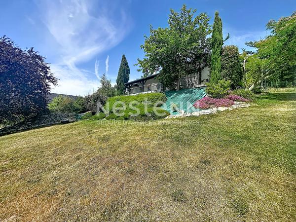Maison ossature bois à vendre Noailles : 85 m2 habitable - 3 chambres - Triple Garage - Terrain arboré avec goût 1 200m2 - Vue imprenable