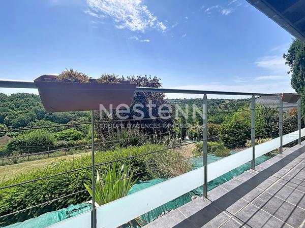 Maison ossature bois à vendre Noailles : 85 m2 habitable - 3 chambres - Triple Garage - Terrain arboré avec goût 1 200m2 - Vue imprenable