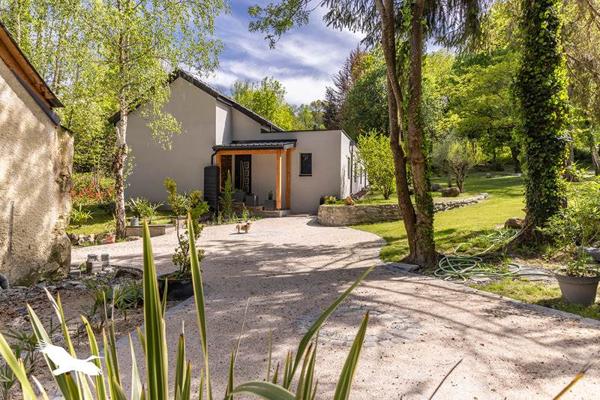 Maison à vendre |  Poueyferré |  4 pièces | 120 m²