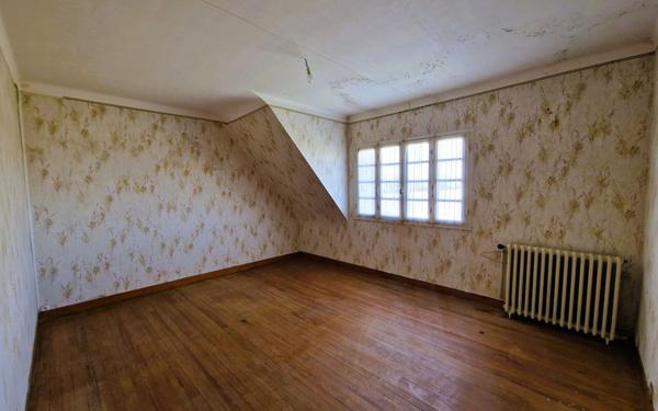 Maison à vendre    4 pièces • 100 m2 Plouhinec