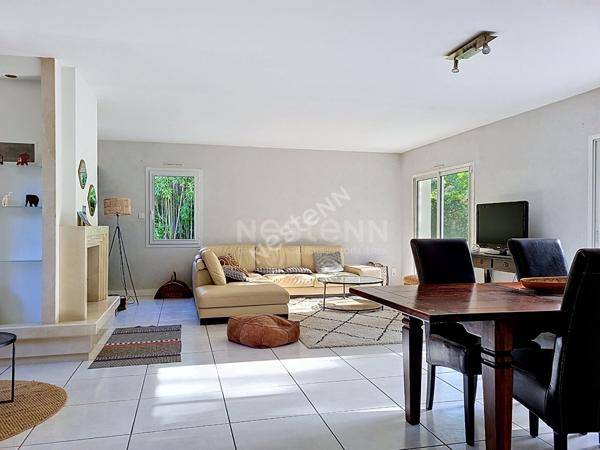 Maison à vendre à Sautron - 5 chambres au total dont une suite parentale en rdc, 172 m², terrain +1100 M²