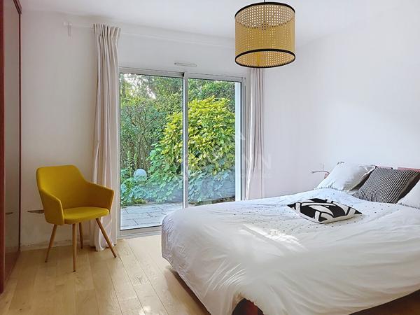Maison à vendre à Sautron - 5 chambres au total dont une suite parentale en rdc, 172 m², terrain +1100 M²