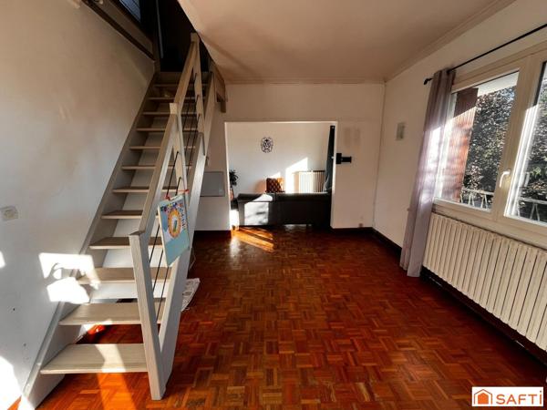 Maison traditionnelle de 90 m2  avec jardin clos de 995 mètres - CHENEHUTTE-TREVES-CUNAULT