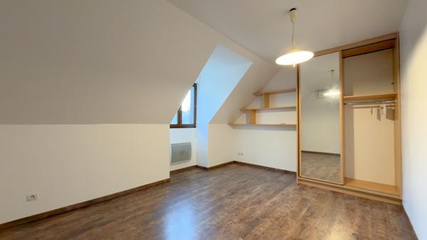 Maison Boussy Saint Antoine 7 pièce(s)