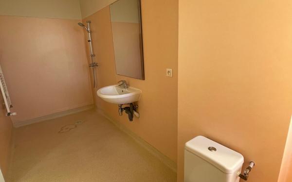 Appartement à louer    1 pièce • 21,40 m2 La Souterraine