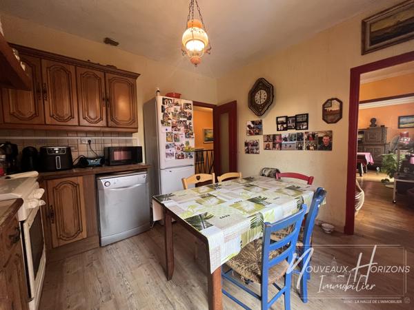 Maison
         5 pièces
        - 101 m² 87 500 €*
