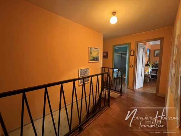 Maison
         5 pièces
        - 101 m² 87 500 €*