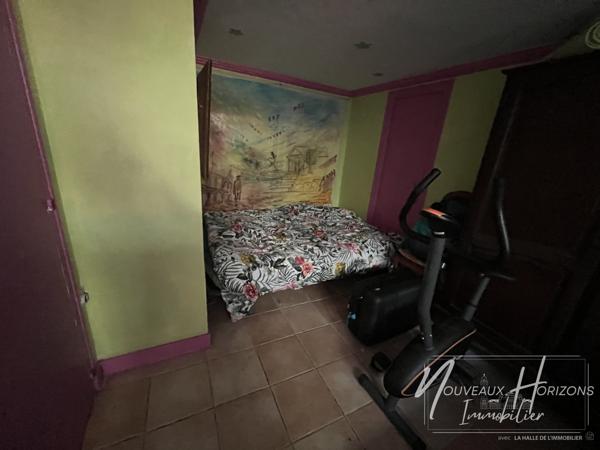 Maison
         5 pièces
        - 101 m² 87 500 €*