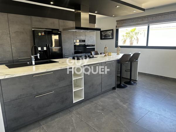 MAISON À VENDRE DE 5 PIÈCES DE 188,00 M²