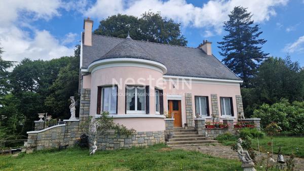 Maison de caractère à vendre à  Locminé - 3 chambres -  Parc de 8200 m²